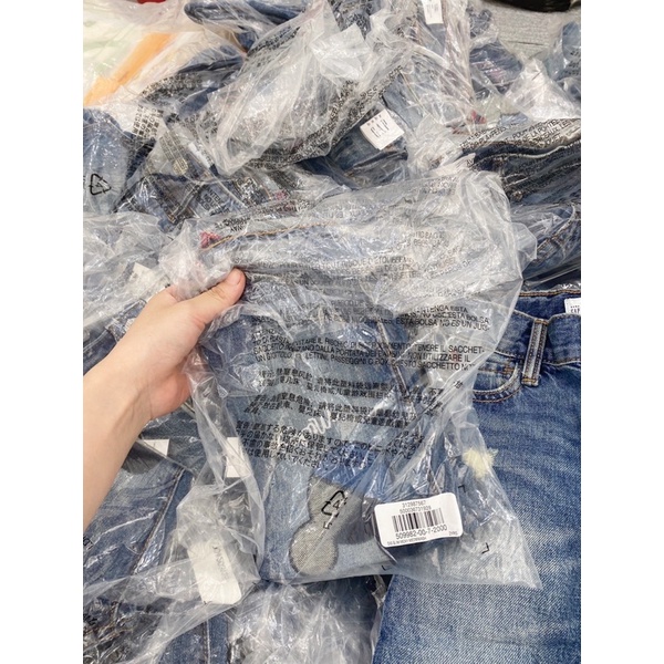 Quần jeans dư xịn GAP full túi hãng- thẻ bài-tem
