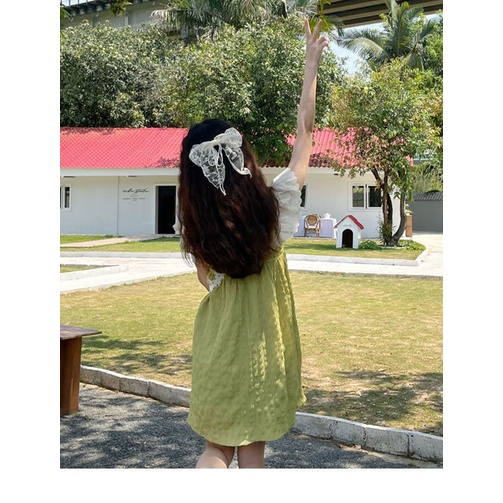 Đầm Chữ A Tay Cánh Tiên In Họa Tiết Hoa Cúc Nhỏ Phối Ren Màu Sắc Ngọt Ngào Dành Cho Nữ