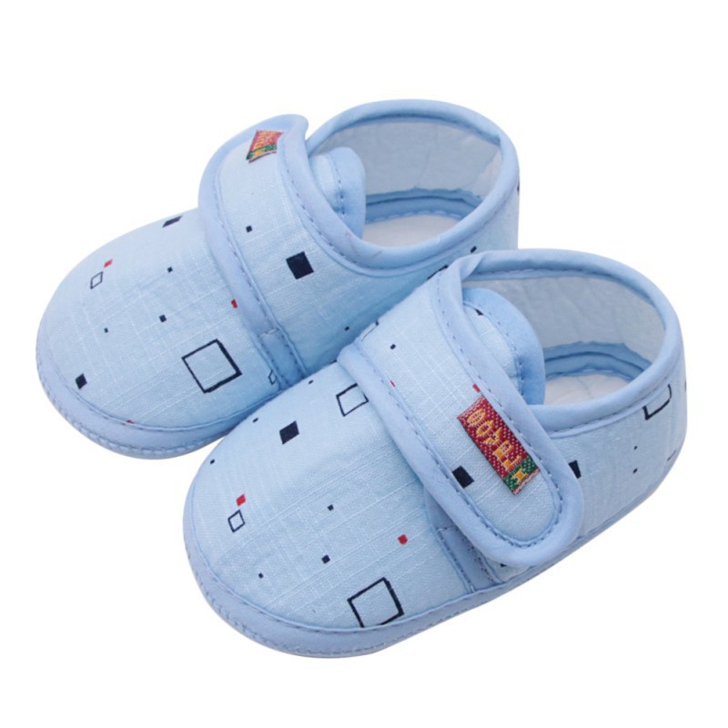 Giày cotton in ô vuông đáng yêu cho bé