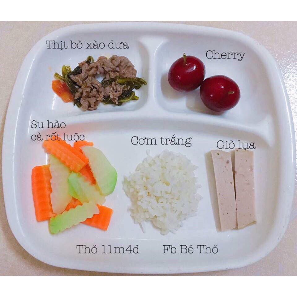 (Nhật) Combo Khay ăn dặm chia 3 ngăn Nakaya  và Thìa Muỗng nhựa GB BABY cho bé - Made in Japan - KBN 148210