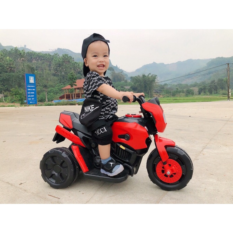 Xe máy mô tô điện trẻ em