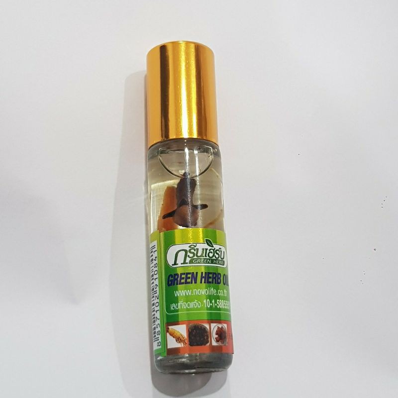 Dầu lăn nhân sâm thảo Dược Thái Lan 8ml - Ginseng Green Herb Oil - RPHA / LQC18