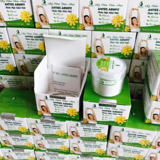 Thảo mộc trị mùi hôi nách hôi chân