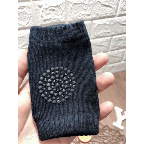 Tất Tập Bò Êm Ái Bảo Vệ Gối Cho Bé