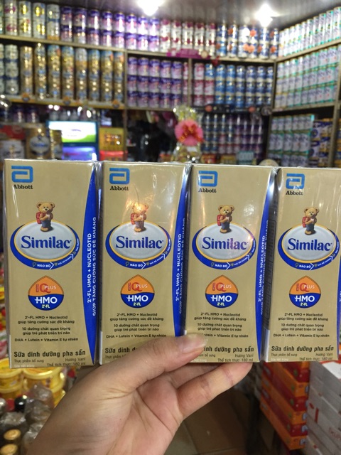 Chuẩn Mall- Sữa bột pha sẵn Similac IQplus HMO 180ml, 110ml ( 1 lốc 4 hộp )