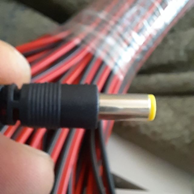 Rắc DC đực chân 5,5