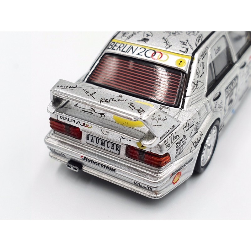 Xe Mô Hình Mercedes-Benz 190E 2.5-16 Evolution II #5 &quot;Berlin&quot; 1992 Tỉ lệ 1:64 Hãng sản xuất MiniGT ( Bạc )