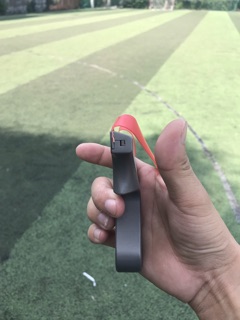 Ná cao su titan