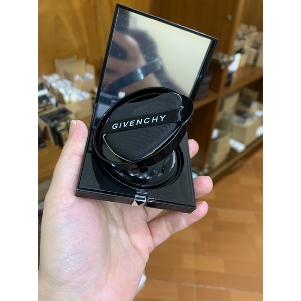 Phấn Nước Givenchy Teint Couture Cushion - Tone C104