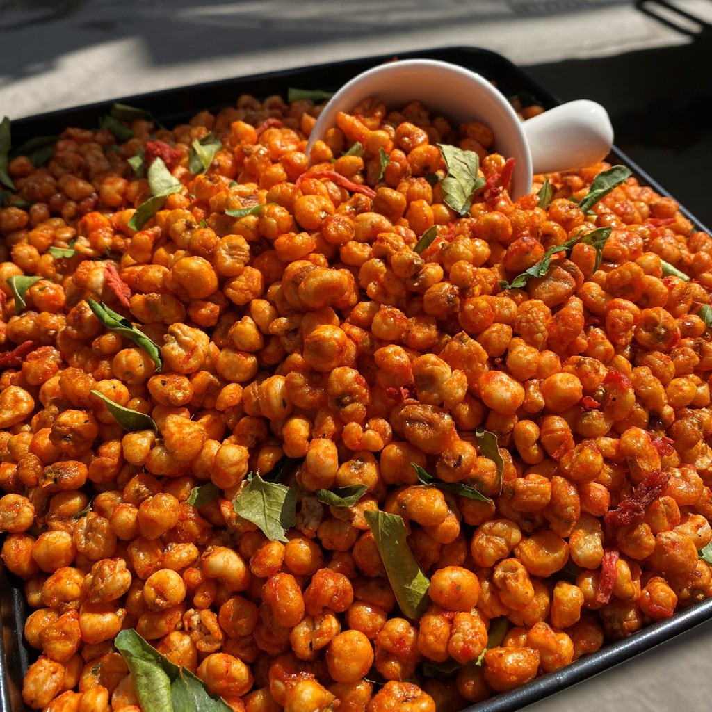 Bắp rim khô lá chanh - ngô cay giòn rum vị đặc biệt túi 500g | BigBuy360 - bigbuy360.vn