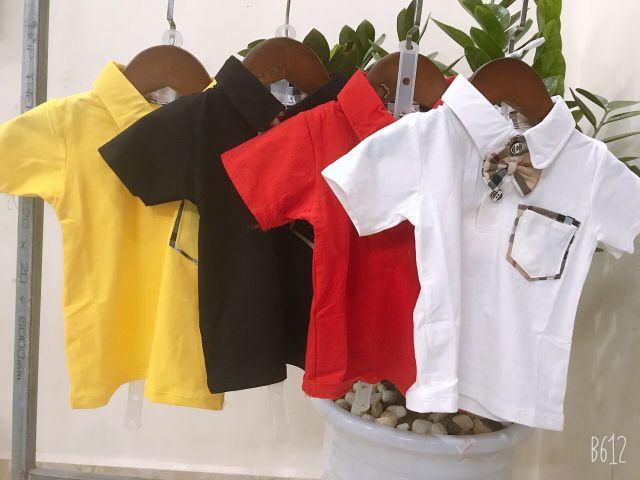 Áo cổ đức kèm nơ cho bé