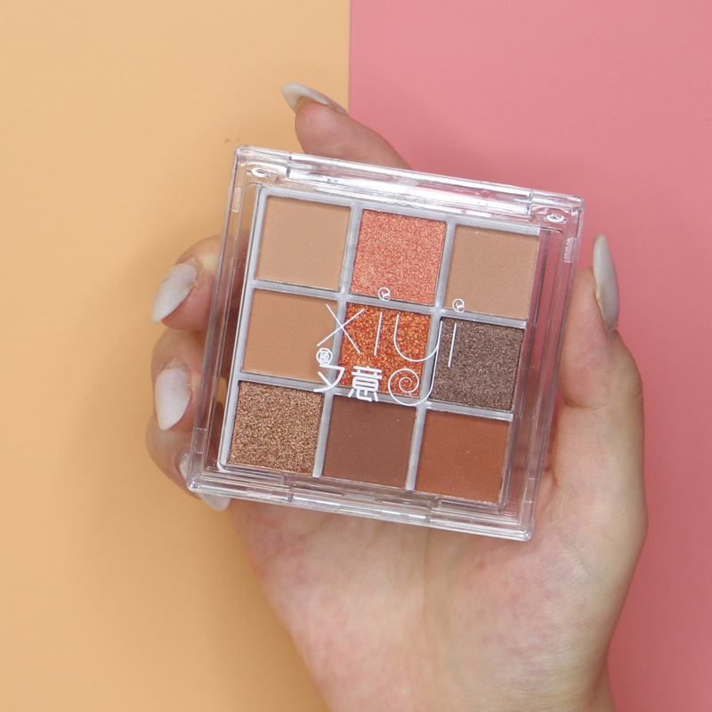 Bảng phấn mắt 9 màu sắc dễ thương hợp thời trang | BigBuy360 - bigbuy360.vn