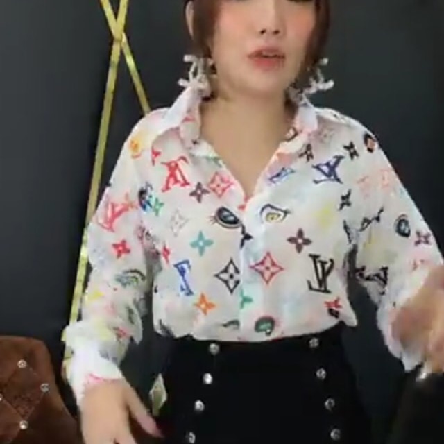 Set bèo trắng + áo sơ mi LV