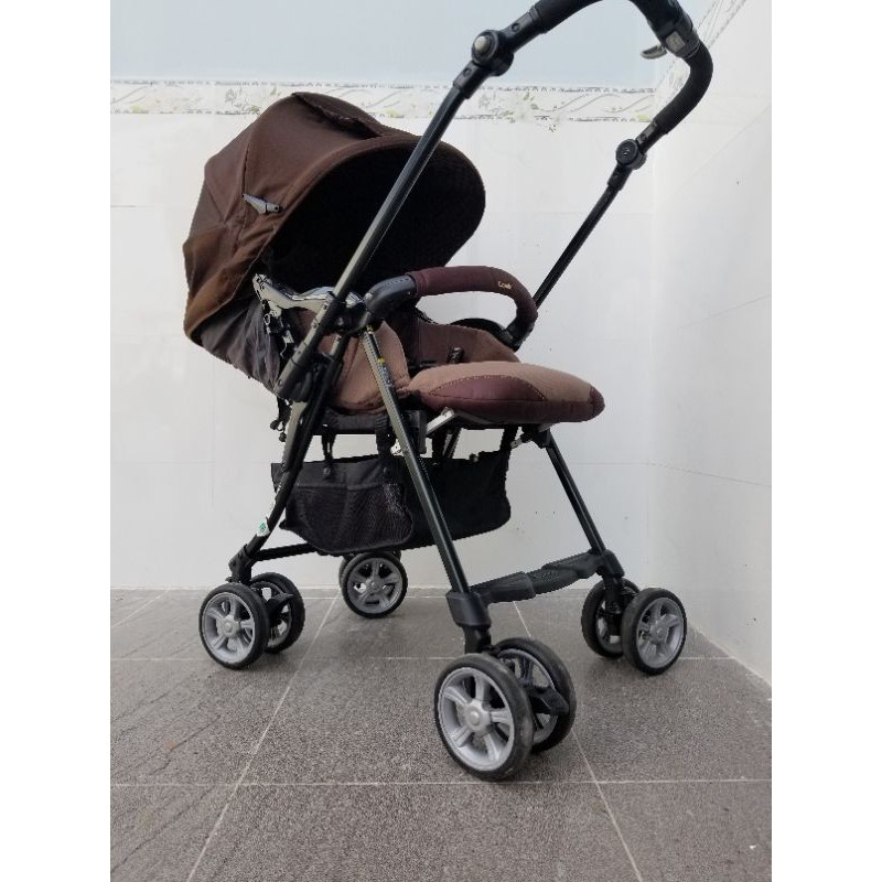 Xe đẩy combi Diaclasse auto 4cas