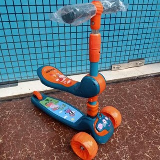 Xe trượt Scooter 3 bánh đa năng có đèn led và ghế ngồi cho trẻ em