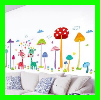 Decal dán tường hươu nấm