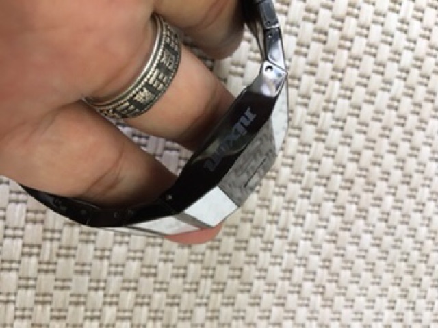 Đồng hồ Nam Nixon Quartz - Rất ấn tượng Đồng hồ chính hãng nguyên zin máy Nhật Thiết kế rất ấn tượng và độc đáo