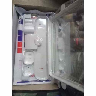 Bộ phụ kiện nhà tắm bằng nhựa 6 món