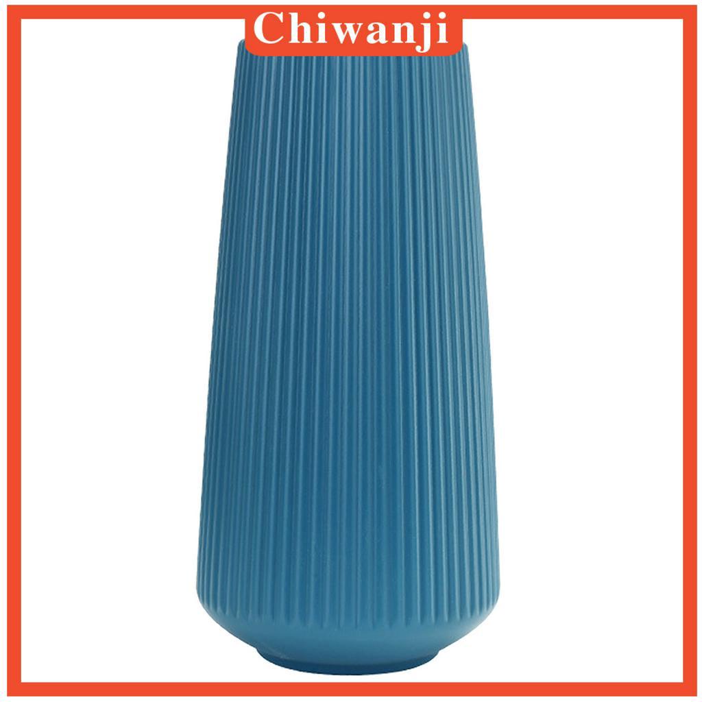 Bình hoa bằng nhựa phong cách đơn giản dùng trang trí hoặc làm quà tân gia