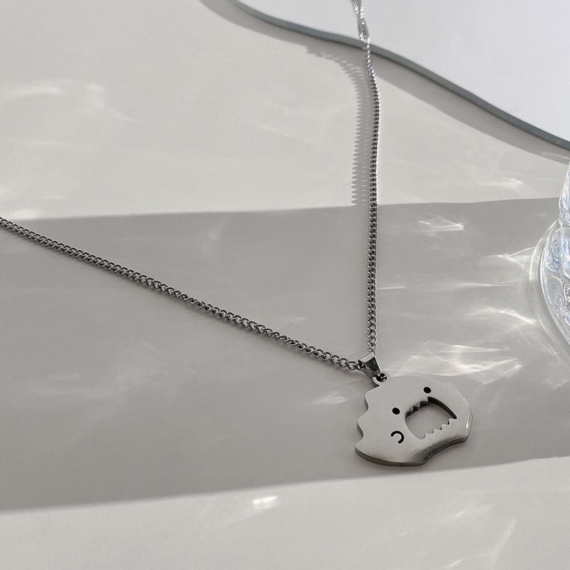 Hoạt Hình Vòng cổ Thép Titan Mặt Hình Quái Vật Nhỏ Phong Cách Hip Hop Đơn Giản