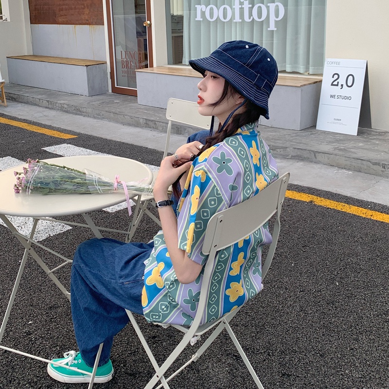 Áo Sơ Mi Dáng Rộng Hoạ Tiết Hoa Cho Nữ