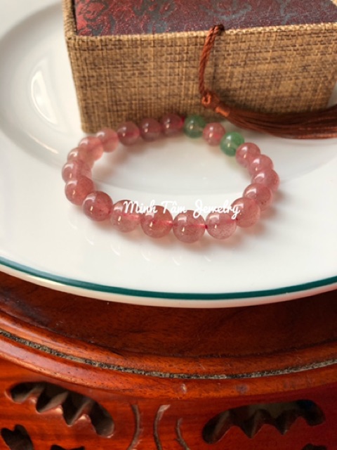 Vòng tay phong thuỷ dâu tây hồng 8 ly-Minh Tâm Jewelry