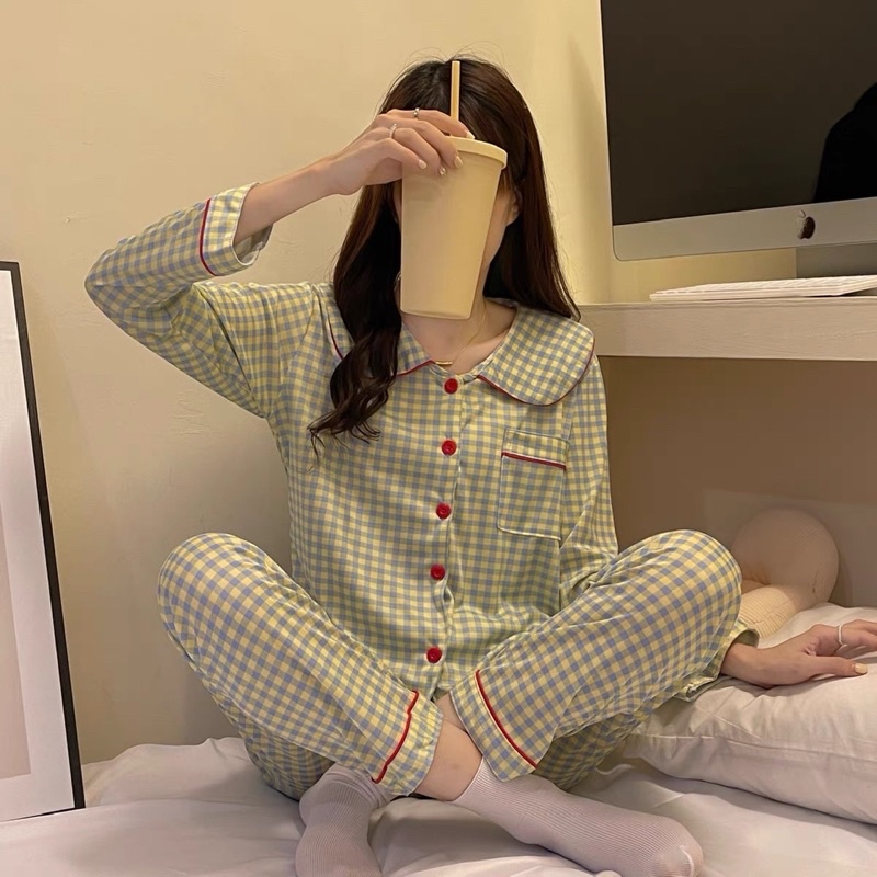 Bộ đồ ngủ pyjama mặc nhà sọc caro xanh viền đỏ siêu đáng yêu | BigBuy360 - bigbuy360.vn