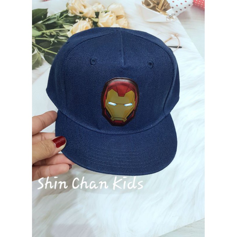 Mũ trẻ em, nón lưỡi trai 3-5 tuổi Hiphop HM xuất dư - Iron man xanh than.