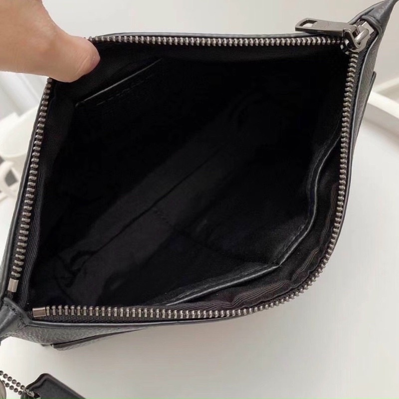 Clutch Coach da thật bền đẹp cho nam có móc xách