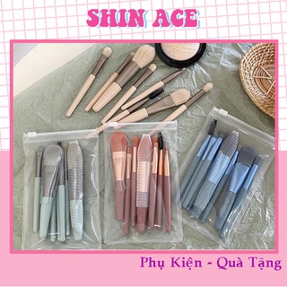 Bộ 8 cọ trang điểm kèm túi zip