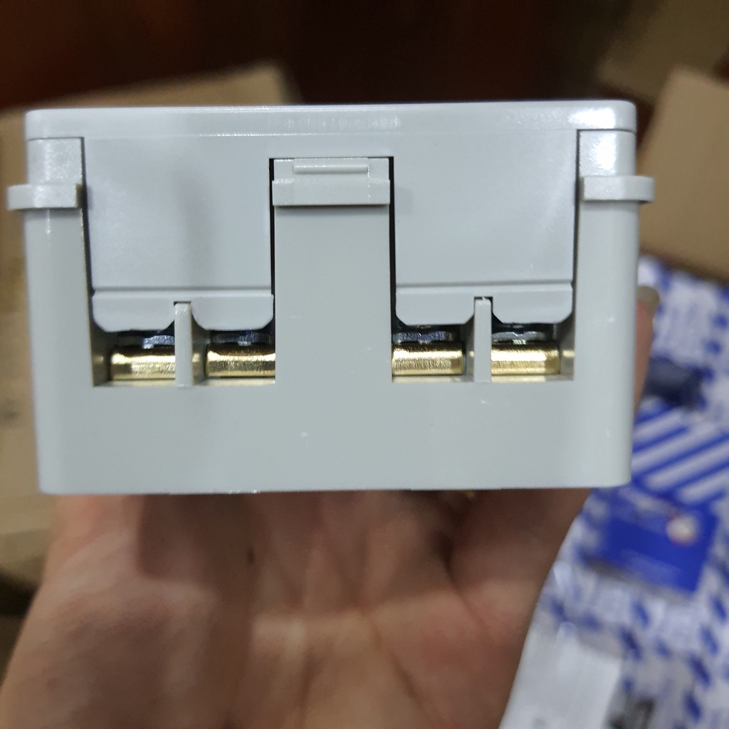 Công tắc hẹn giờ cơ Panasonic TB118N 15A 220V tặng kèm pin chờ Timer hẹn giờ Panasonic TB118N ổ cắm hẹn giờ cơ