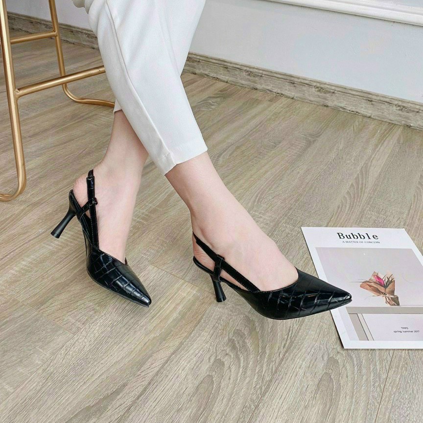 N E W A R R I V A L S✨✨✨ Cao gót slingback bao nàng kiếm tìm Dáng 7cm nhưng đi như ko đi, da vân rắn mềm sang