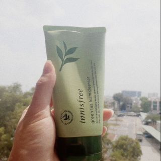 INNISFREE GREEN TEA CLEANSING FOAM KOREAN (Hàng có sẵn)