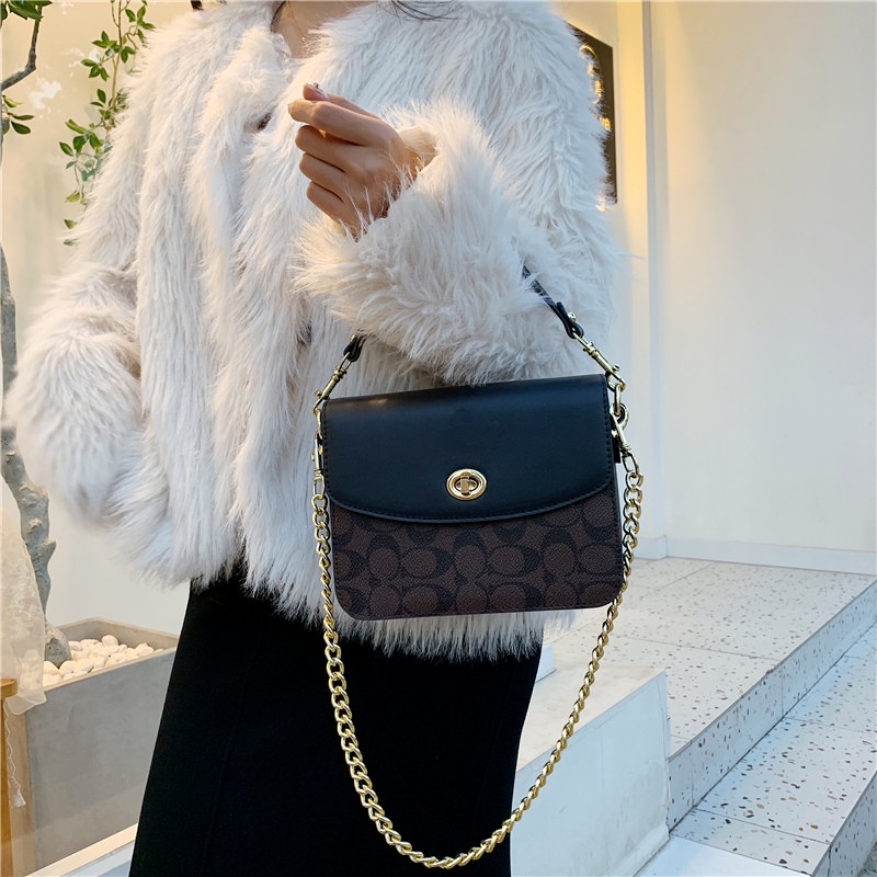 COACH2563 Casual Elegant Sling Bag Extremely Fast Shipping Classic Series madam Chain Bag