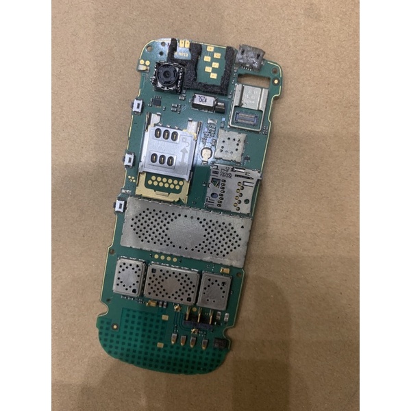 main nokia 300