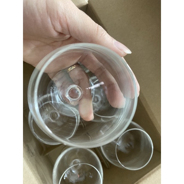 Ly uống rượu vang