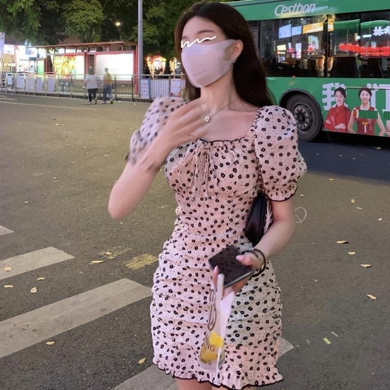 Đầm Ngắn Tay Phồng Cổ Vuông Họa Tiết Hoa Thời Trang Mùa Hè Mới Thanh Lịch Cho Nữ