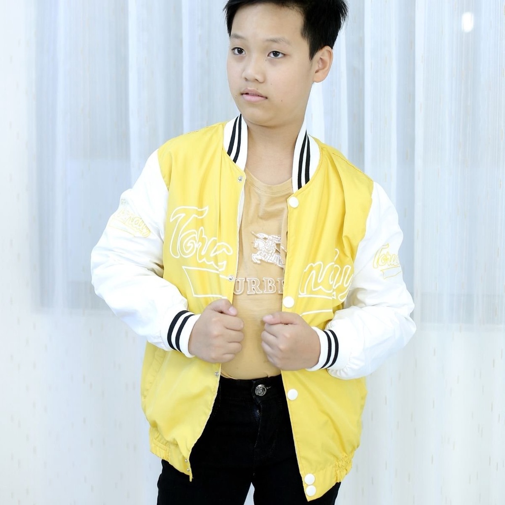 Áo khoác Bomber dù 2 lớp cho bé trai và bé gái từ 14kg - 42kg in chữ xinh xắn Q230