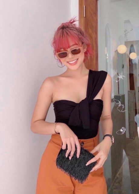 Áo croptop nơ chéo