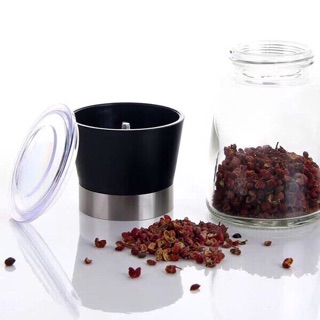 Dụng cụ xay hạt tiêu