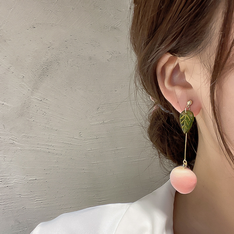 Peach eardrop female silver needle earrings Korean temperament net red earring personality