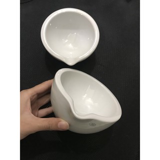 Cối sứ có mỏ 160ml, 220ml, 400ml bề mặt phẳng tráng men - Jipo/Tiệp Khắc