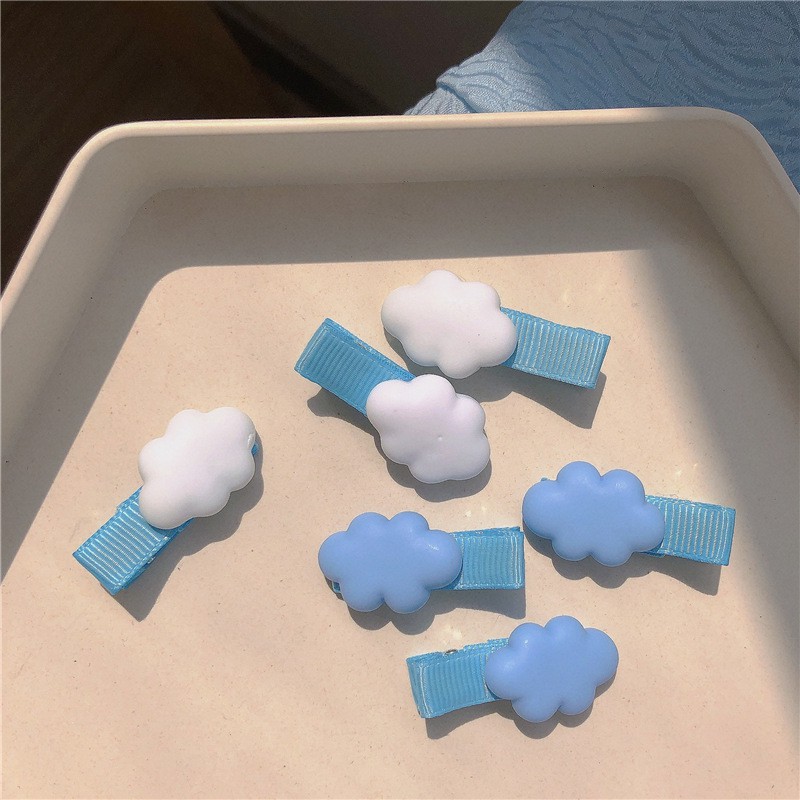 Kẹp Tóc Nhựa Hình Đám Mây Màu Trắng / Xanh Dương Dễ Thương Cho Nữ