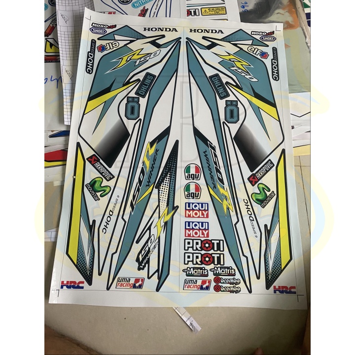 ( Quí khách vui lòng mang ra tiệm cho thợ dán ) Tem winner 150 đen