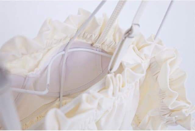[TẶNG 2 MÚT NGỰC] Bikini Áo Tắm 2 Dây Trễ Vai Hottrend 2021 Sang Chảnh Sexy Tôn Dáng | BigBuy360 - bigbuy360.vn