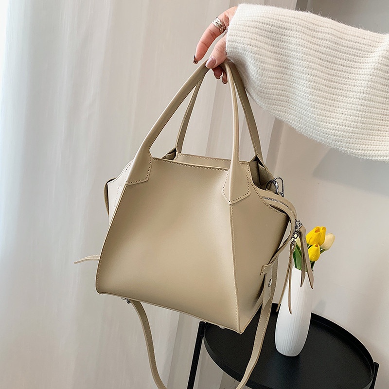 IELGY Túi Đeo Chéo Da PU Màu Trơn Cỡ Lớn Phong Cách retro Thời Trang Cho Nữ