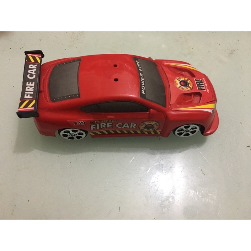 Oto đồ chơi trẻ em