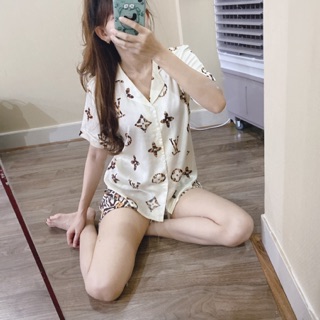 Pijama lụa đùi