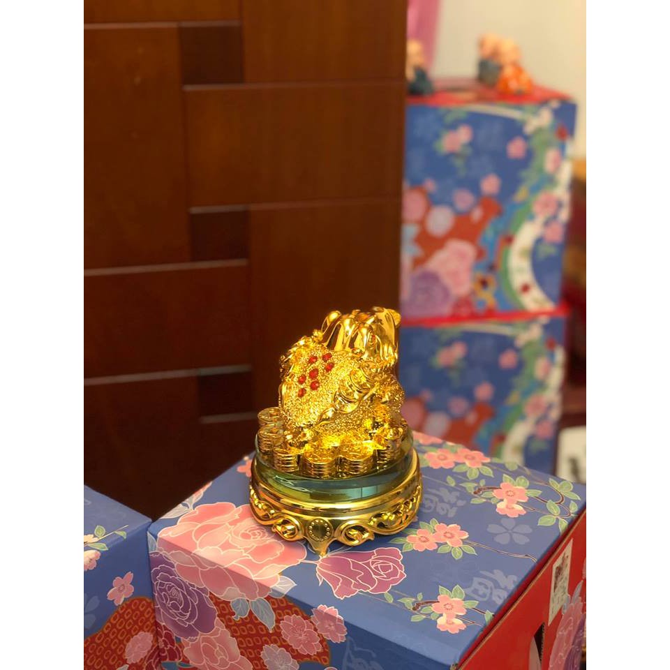 Cóc vàng 3 chân ngậm tiền vàng
