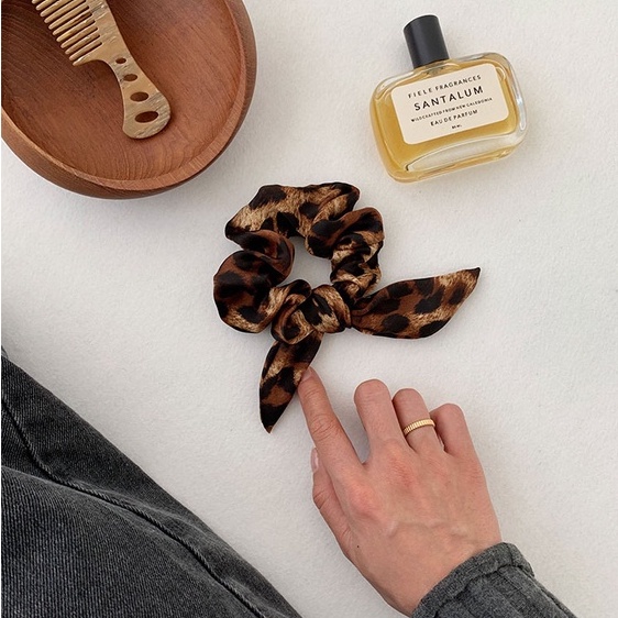 Dây Cột Tóc Tai Thỏ Họa Tiết Da Báo Phong Cách Hàn Quốc Cổ Điển Thời Trang Thu Đông Cho Nữ